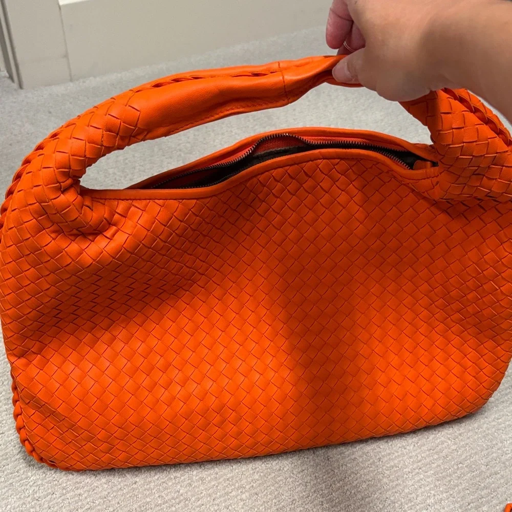 NWT Bottega Veneta Tangerine Bag